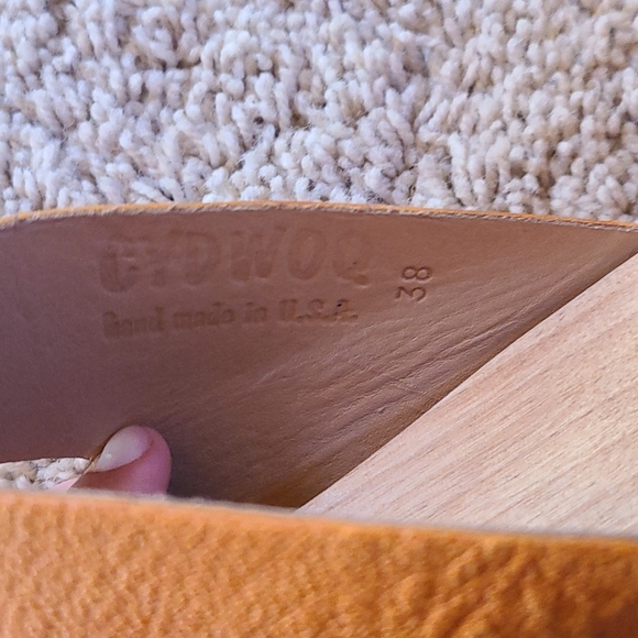 Cydwoq Strike orange leather and wood sandals sz 38 - Picture 4 of 4